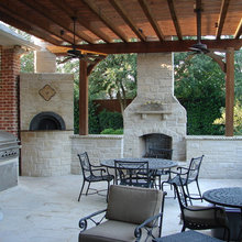backyard pizza oven/outdoor kitchen