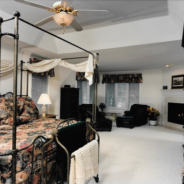 Owner's Retreat w/Fireplace
