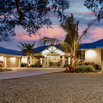 Multi-Generational Home on Braden River