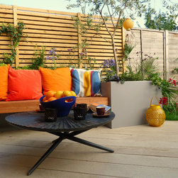 Planters for a Funky London Garden - Outdoor Plant Pots & Planters