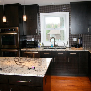 Modern Kitchen w/ Stone Accents