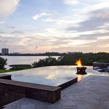 Ledge Lounger in-pool Chaise