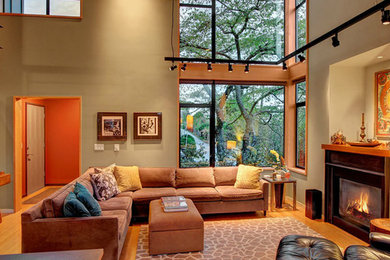 Minimalist living room photo in Seattle