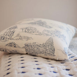VEDIKA INDIGO 50x50 CUSHION - Products