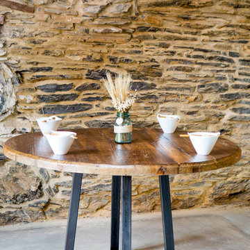 Reclaimed Heart Pine Round Farm Table