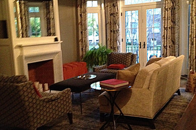 Living room - contemporary living room idea in Chicago
