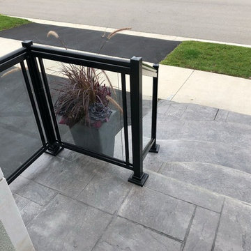 Aluminum and Glass Porch Railings - 132