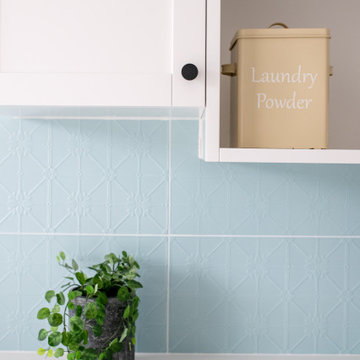 Pitt Town - Laundry