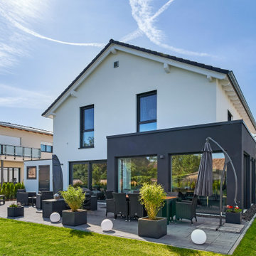 Klassisches Einfamilienhaus - Ansicht Garten