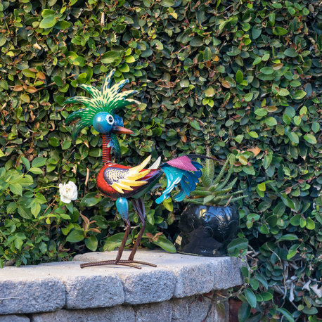 19" Tall Indoor/Outdoor Wild Tropical Metal Rooster Yard Statue Decoration