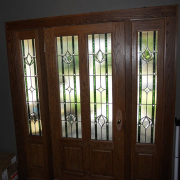 Samples of various designs and applications in Stained Glass.