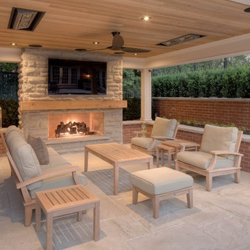 Quality Reigns in an Updated Backyard