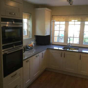 An Innova Linwood Mussel Shaker Kitchen - Real Customer Kitchens