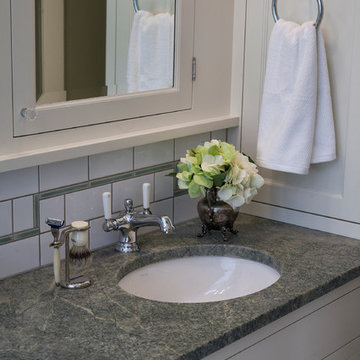 SE Home bathroom