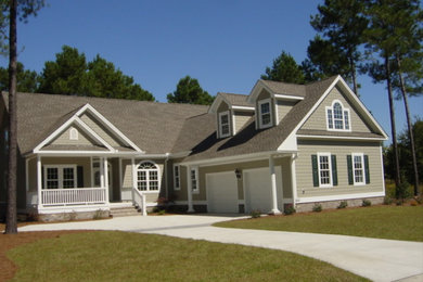 Elegant exterior home photo in Wilmington