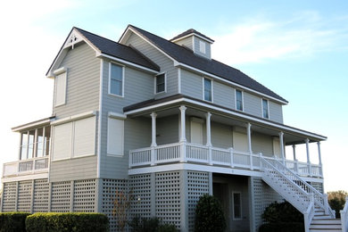 Coastal exterior home idea in Raleigh