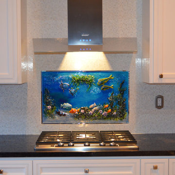 Pacific Coast Underwater Scene in Glass
