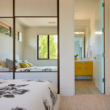 Empty Nest Goes Modern