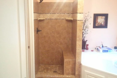 Transitional bathroom photo in Atlanta