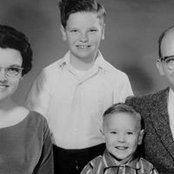 Martha Powers's photo
