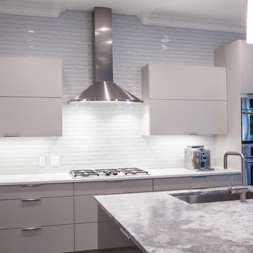 Contemporary Painted Grey Kitchen with High Gloss Island