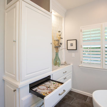 Beautiful Bathroom Remodel in Oakdale (bathCRATE Country Oak Court)