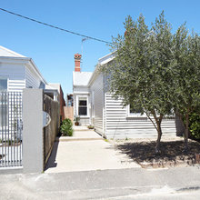 Convertible Courtyards House