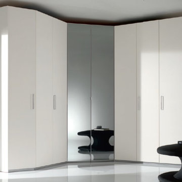 8 Hinged Doors Corner Bedroom Closet Spar Coren - $5,399.00