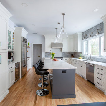 Peppercorn & Dove Two-toned kitchen - Rivervale, NJ