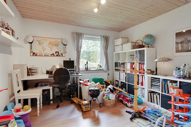 Inspiration for a scandinavian family room in Aalborg.