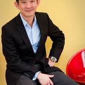 Jonathan Lee's photo