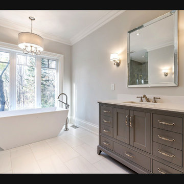 Quiet Luxury in Oakville