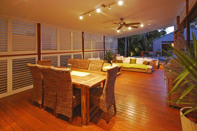 This is an example of a contemporary verandah in Boston.