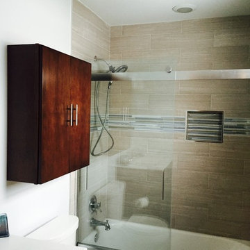 Contemporary bath