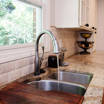 Sandy Springs 1965 Knotty Pine Makeover