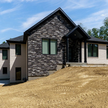 Amazing 2900+ sqft home in Franklin Ohio