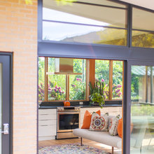 Exterior colour