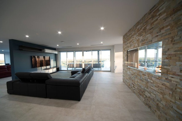 Modern Living Room by Beaumont Tiles