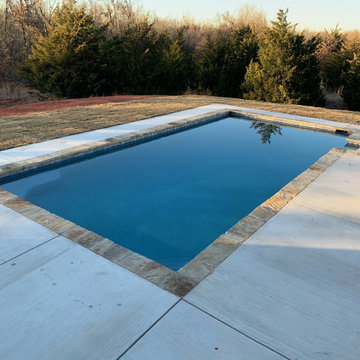Custom rectangle pool with Flagstone Coping