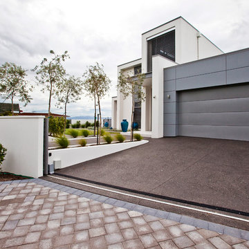 Matua Residence