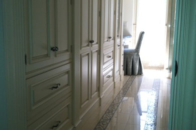 Bathroom - mid-sized traditional bathroom idea in Philadelphia
