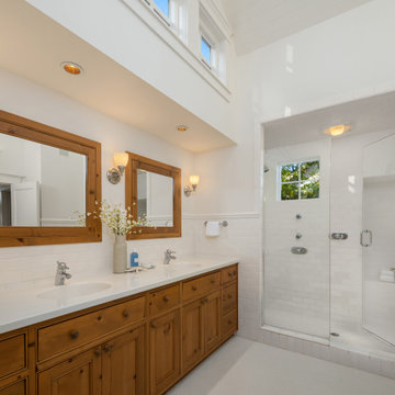 Hamptons Style on Mercer Island