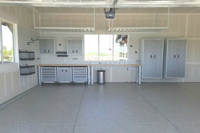 Example of an urban garage design in Denver