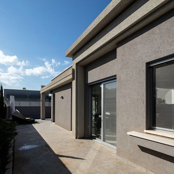 Exterior Paint & Modern Pool