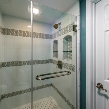 Woodbridge Traditional Master Bathroom