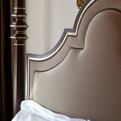 Prado Bed by Ebanista - Beds