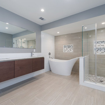 Master Bathroom in Estate II, Manhasset