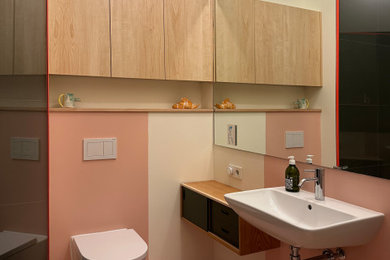 Moderne Gästetoilette in Berlin
