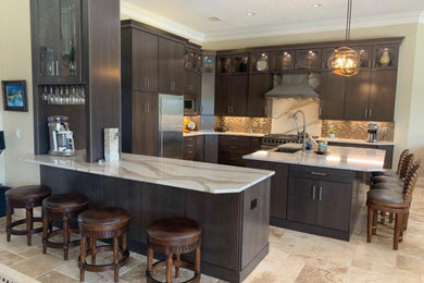 Inspiration for a transitional kitchen remodel in Orlando