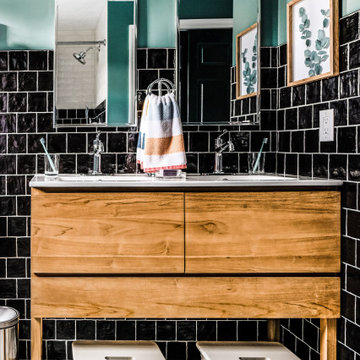 Stylish Kids' Bathroom